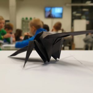 origami na stole